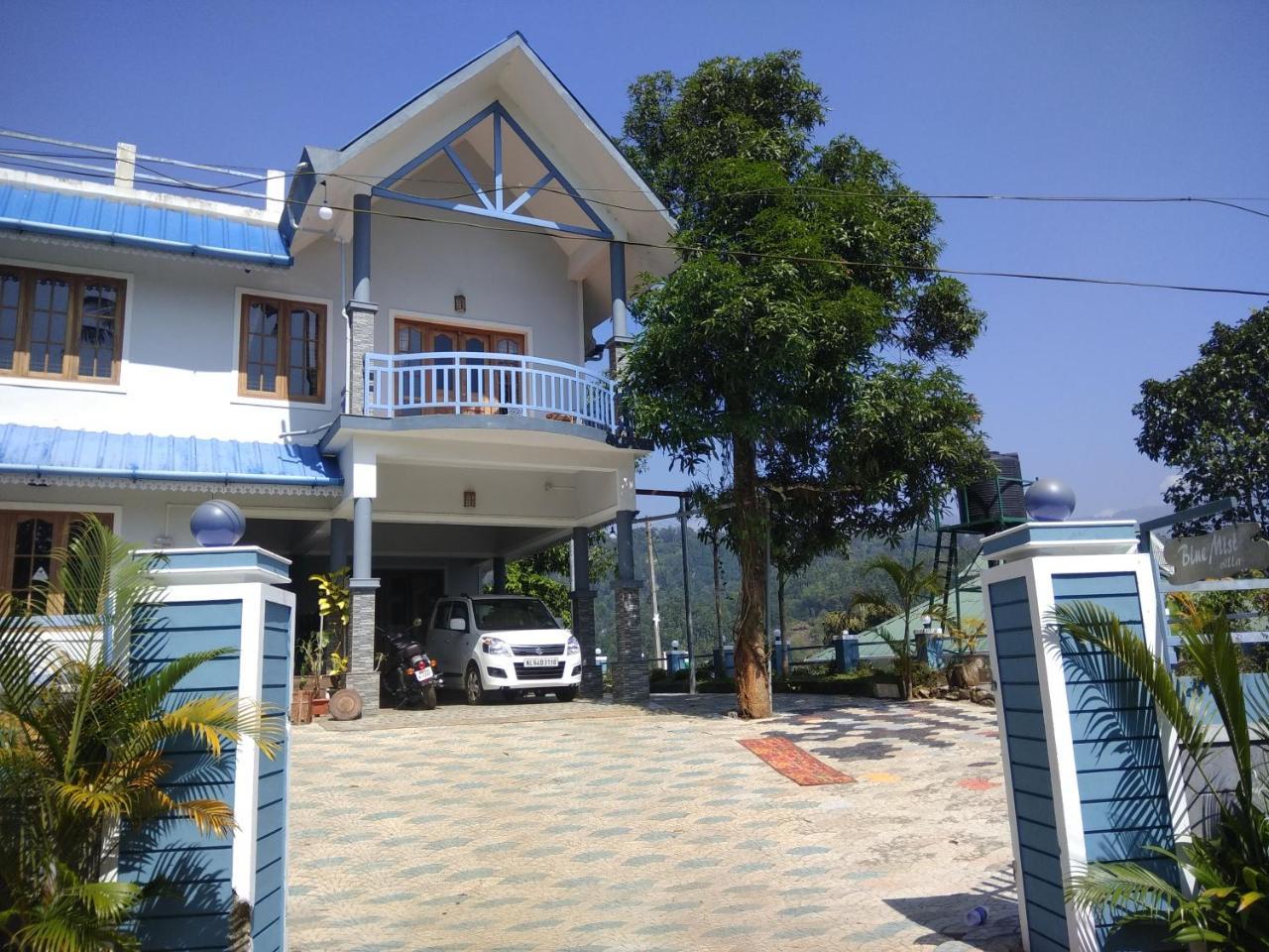 Munnar Blue Mist Bed & Breakfast Bagian luar foto